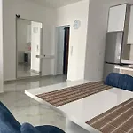 شقة Sole Terraces ساراندا