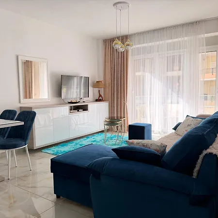 Sole Terraces شقة