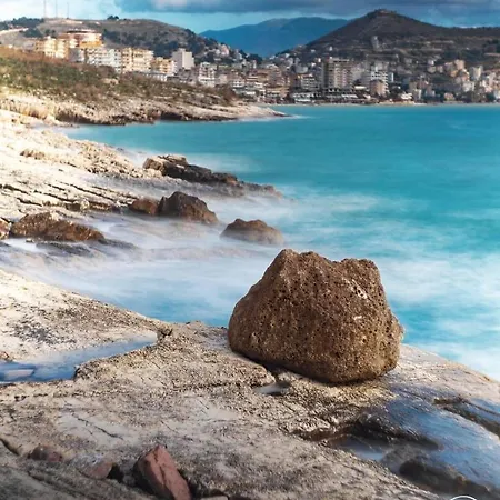 Sole Terraces Sarandë