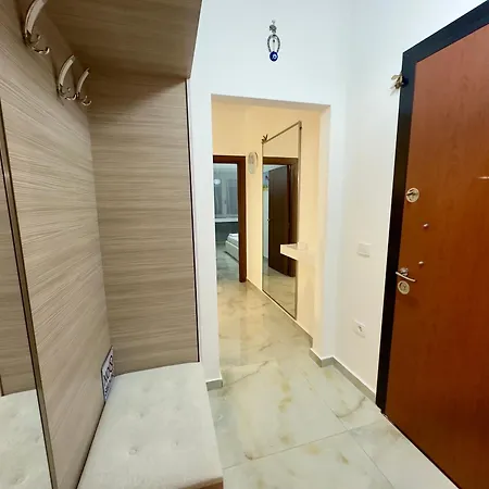 Sole Terraces Sarandë