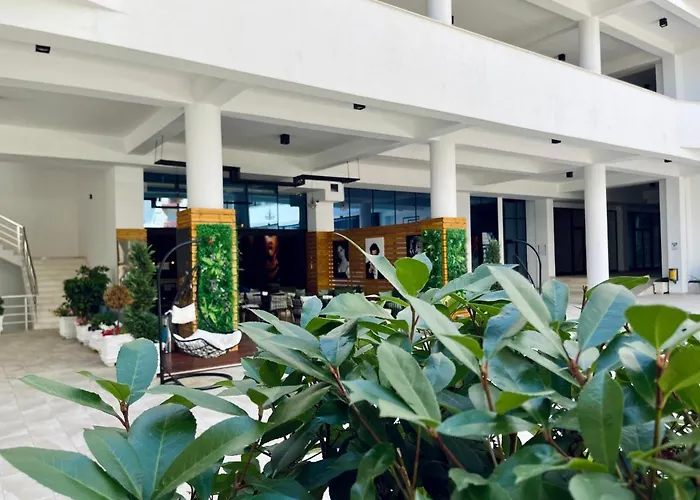 Sole Terraces