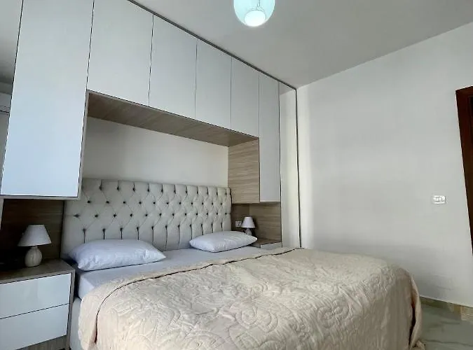 Sole Terraces * Sarandë